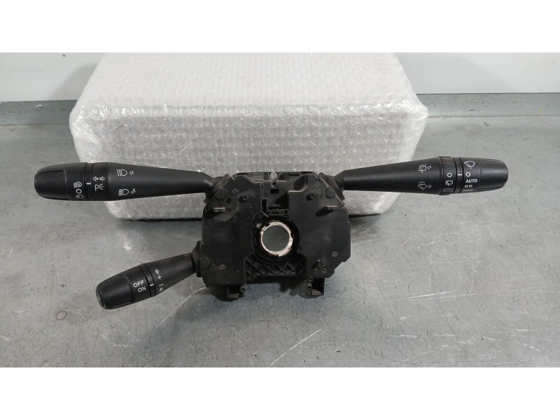 Recambio de mando luces y limpia para alfa romeo giulietta (940_) 2.0 jtdm (940.fxl1a) referencia OEM IAM 156148408  