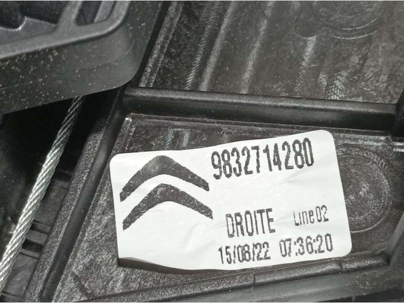 Recambio de elevalunas trasero derecho para citroën c4 feel pack referencia OEM IAM 9832714280  ELECTRICO 6 PINS