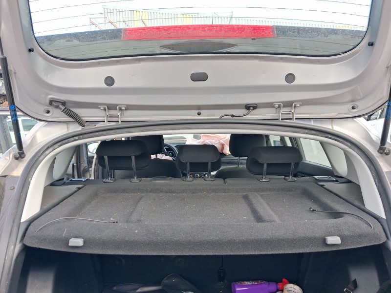 Recambio de bandeja trasera para hyundai bayon (bc3) 1.0 t-gdi referencia OEM IAM 85930Q0000NNB  