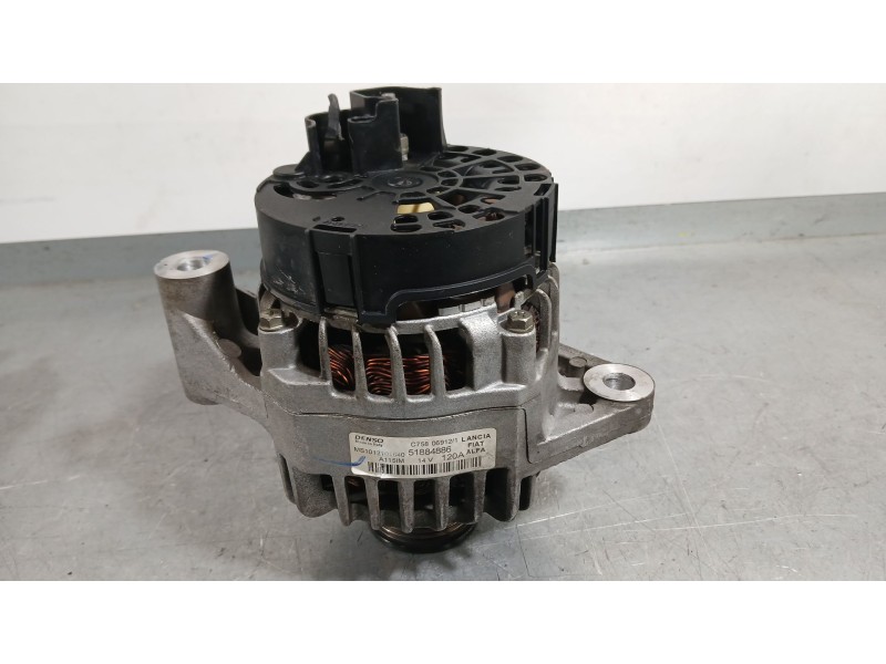 Recambio de alternador para alfa romeo giulietta (940_) 2.0 jtdm (940.fxl1a) referencia OEM IAM 51884886 71796449 