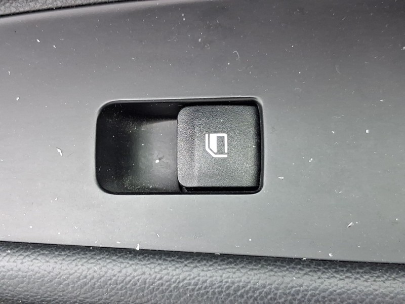 Recambio de mando elevalunas delantero derecho para hyundai bayon (bc3) 1.0 t-gdi referencia OEM IAM 93581Q00004X  