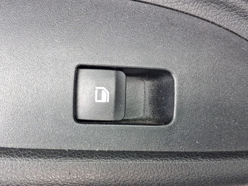 Recambio de mando elevalunas trasero izquierdo para hyundai bayon (bc3) 1.0 t-gdi referencia OEM IAM 93581Q00004X  