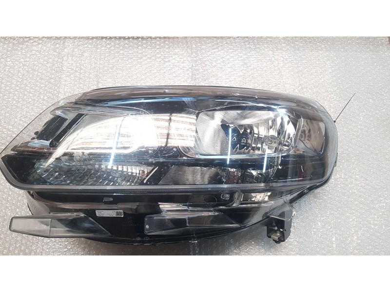 Recambio de faro izquierdo para citroën jumpy iii furgoneta (v_) 1.5 bluehdi 100 referencia OEM IAM 9808567780 TOCADO 