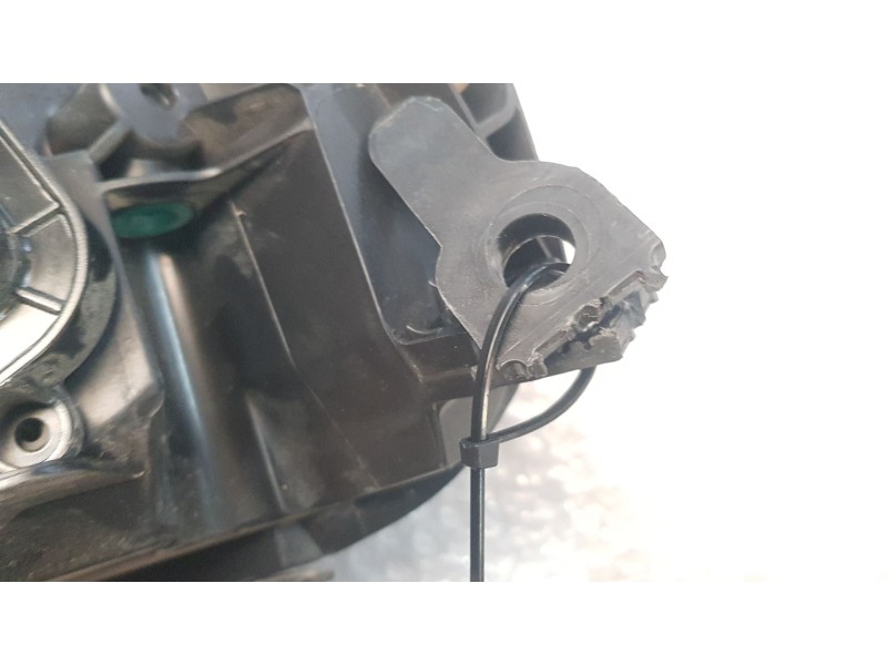 Recambio de faro izquierdo para citroën jumpy iii furgoneta (v_) 1.5 bluehdi 100 referencia OEM IAM 9808567780 TOCADO 