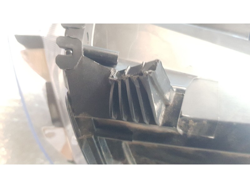 Recambio de faro izquierdo para citroën jumpy iii furgoneta (v_) 1.5 bluehdi 100 referencia OEM IAM 9808567780 TOCADO 