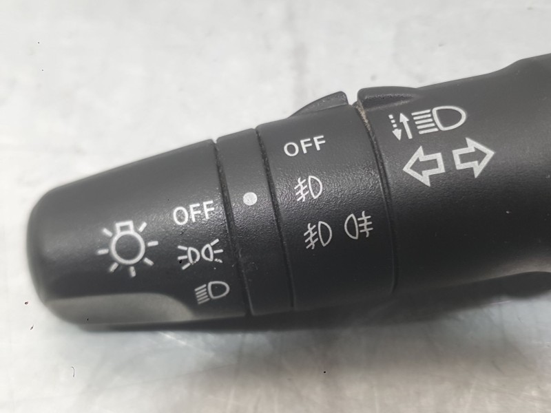Recambio de mando luces para nissan nv200 furgoneta 1.5 dci 90 (m20, m20m) referencia OEM IAM 25540EM04E  25260EM30E
