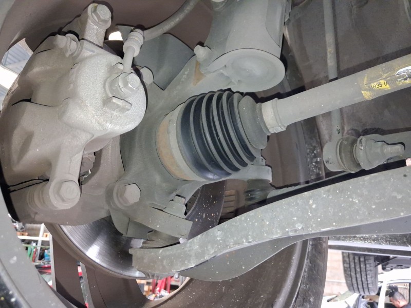 Recambio de mangueta delantera derecha para hyundai bayon (bc3) 1.0 t-gdi referencia OEM IAM 51716Q0000  