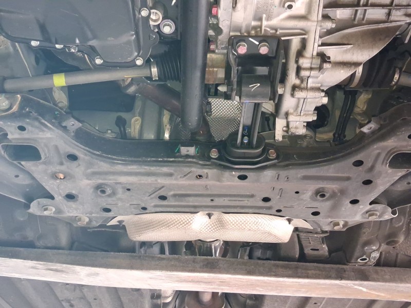 Recambio de puente delantero para hyundai bayon (bc3) 1.0 t-gdi referencia OEM IAM 62400Q0200  