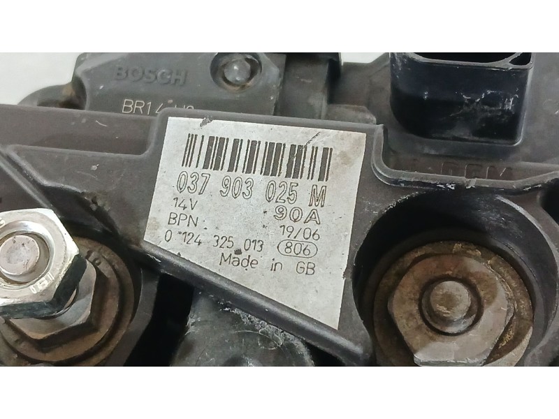 Recambio de alternador para volkswagen polo (6n2) 1.4 referencia OEM IAM 028903018AX 028903025GV 