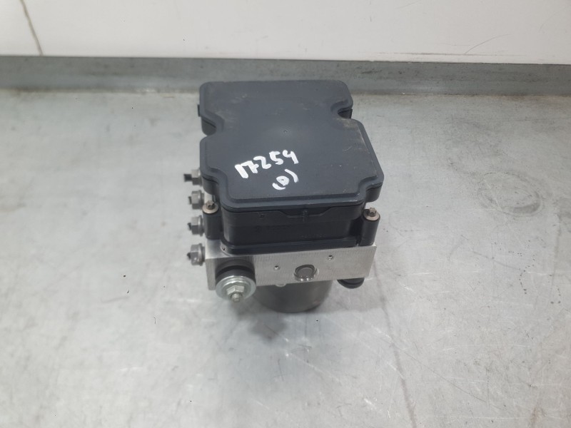 Recambio de abs para mg mg 3 (5fp) mg 3 1.5 referencia OEM IAM 11717522  
