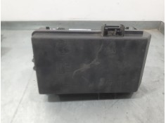 CAJA RELES / FUSIBLES 11738141 