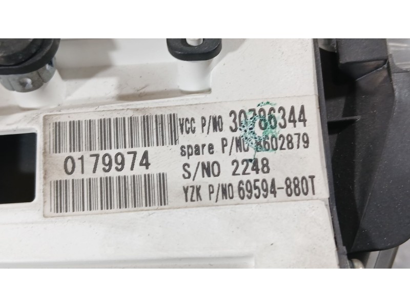 Recambio de cuadro instrumentos para volvo s40 ii (544) 2.0 d referencia OEM IAM 8602879  