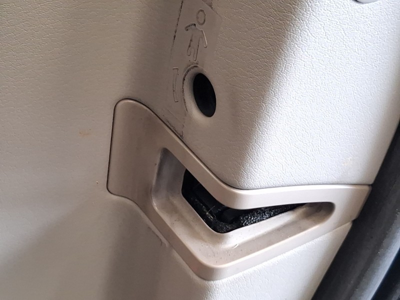 Recambio de cerradura puerta trasera derecha para audi a8 d3 (4e2, 4e8) 4.2 tdi quattro referencia OEM IAM 4E0839016  