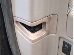 CERRADURA PUERTA DELANTERA IZQUIERDA 4E1837015 