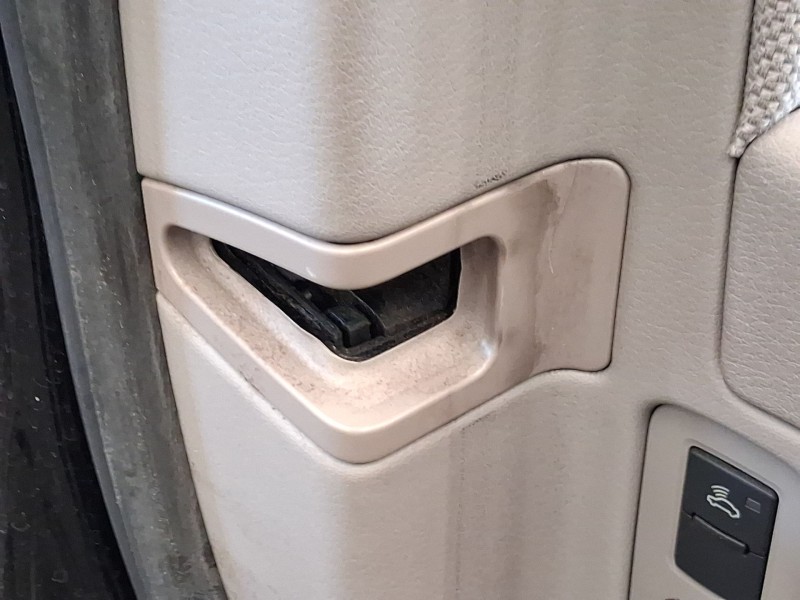 Recambio de cerradura puerta delantera izquierda para audi a8 d3 (4e2, 4e8) 4.2 tdi quattro referencia OEM IAM 4E1837015  