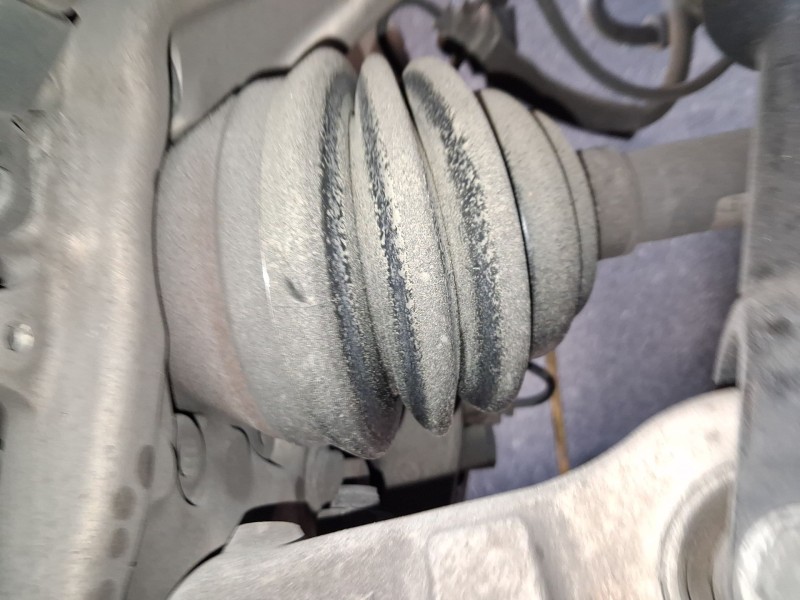 Recambio de transmision delantera izquierda para audi a8 d3 (4e2, 4e8) 4.2 tdi quattro referencia OEM IAM 4E0407271N  