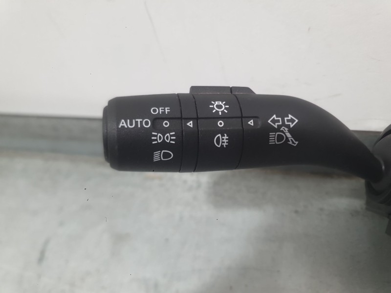 Recambio de mando luces y limpia para mg mg 3 (5fp) mg 3 1.5 referencia OEM IAM 10990131  