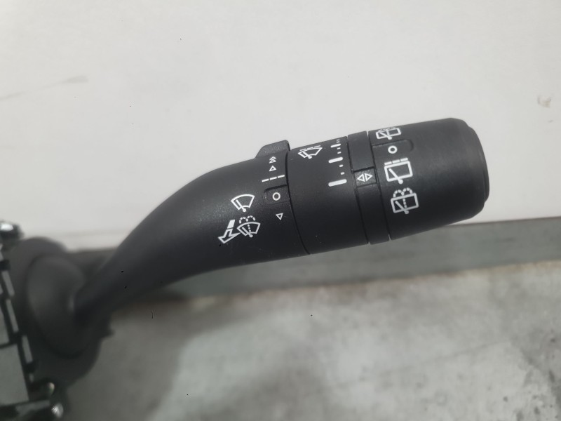 Recambio de mando luces y limpia para mg mg 3 (5fp) mg 3 1.5 referencia OEM IAM 10990131  