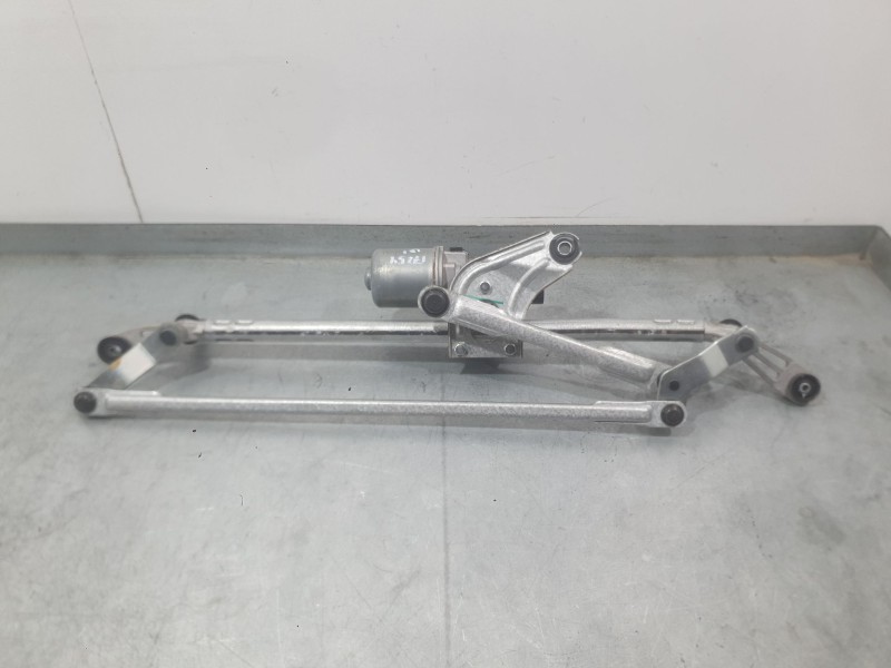 Recambio de motor limpia delantero para mg mg 3 (5fp) mg 3 1.5 referencia OEM IAM 10975023  