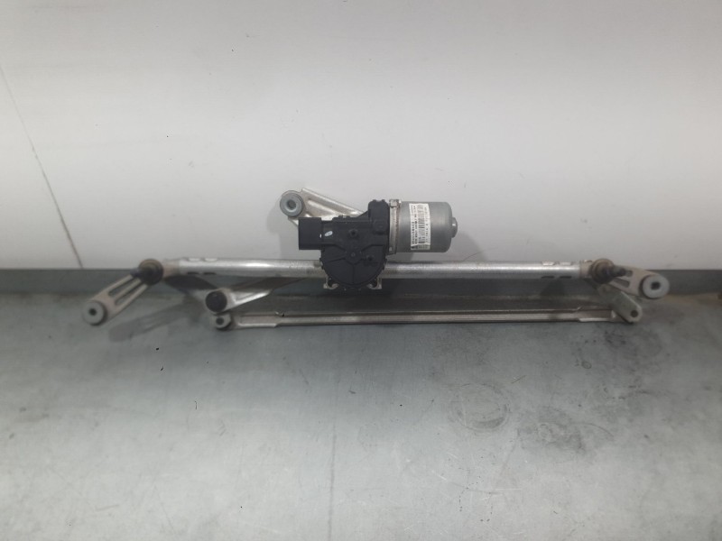 Recambio de motor limpia delantero para mg mg 3 (5fp) mg 3 1.5 referencia OEM IAM 10975023  