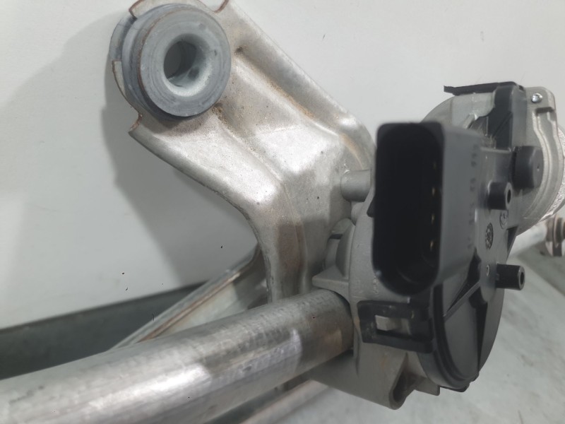 Recambio de motor limpia delantero para mg mg 3 (5fp) mg 3 1.5 referencia OEM IAM 10975023  