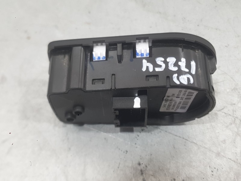 Recambio de mando retrovisor para mg mg 3 (5fp) mg 3 1.5 referencia OEM IAM 10356259  
