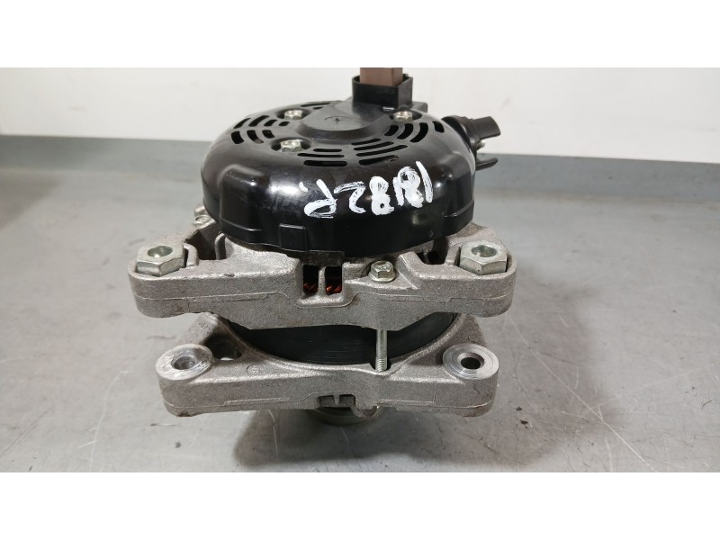 Recambio de alternador para ford fiesta vii (hj, hf) 1.1 ti-vct referencia OEM IAM 2077261  