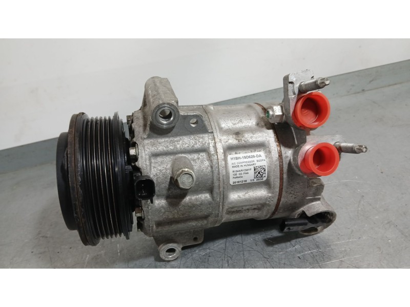 Recambio de compresor aire acondicionado para ford fiesta vii (hj, hf) 1.1 ti-vct referencia OEM IAM 2673870  