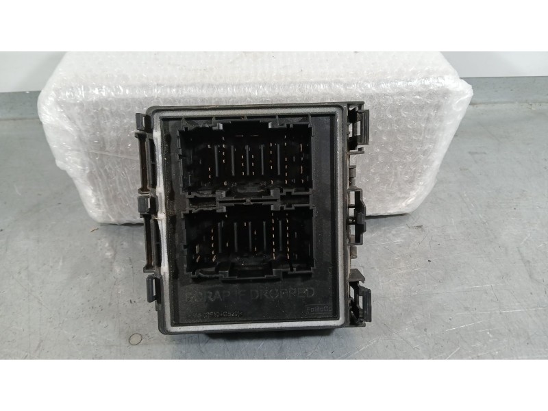 Recambio de caja reles / fusibles para ford fiesta vii (hj, hf) 1.1 ti-vct referencia OEM IAM 2424459  