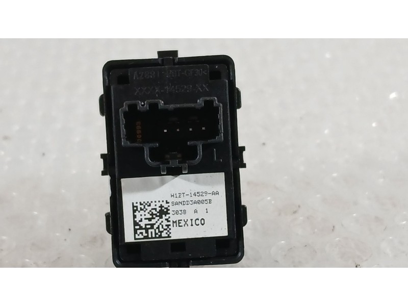 Recambio de mando elevalunas trasero derecho para ford fiesta vii (hj, hf) 1.1 ti-vct referencia OEM IAM 2490173  