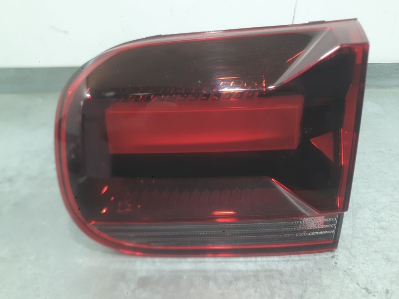 Recambio de piloto trasero derecho interior para citroën c5 aircross (ac_, aj_, ar_, a4_) 1.5 bluehdi 130 (acyhzj, acyhzr) refer