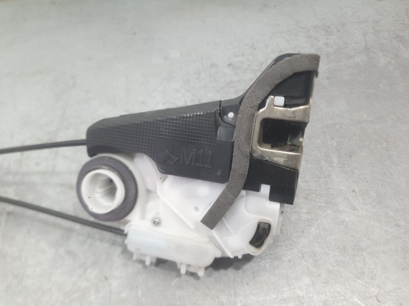 Recambio de cerradura puerta trasera derecha para toyota aygo x (_b7_) 1.0 vvt-i (kgb70) referencia OEM IAM 69050K0040  