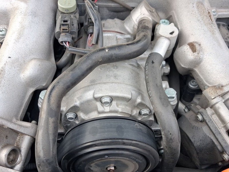 Recambio de compresor aire acondicionado para audi a8 d3 (4e2, 4e8) 4.2 tdi quattro referencia OEM IAM 4E0260805C  