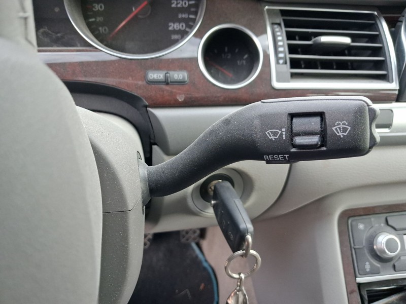 Recambio de mando luces y limpia para audi a8 d3 (4e2, 4e8) 4.2 tdi quattro referencia OEM IAM 4E0953513KFKZ  4E0953503FFKZ