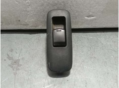 MANDO ELEVALUNAS TRASERO DERECHO 25411BR00A 