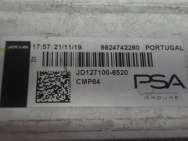 Recambio de intercooler para peugeot 2008 ii (ud_, us_, uy_, uj_, ur_, uc_) 1.2 puretech 130 referencia OEM IAM 9824742280  