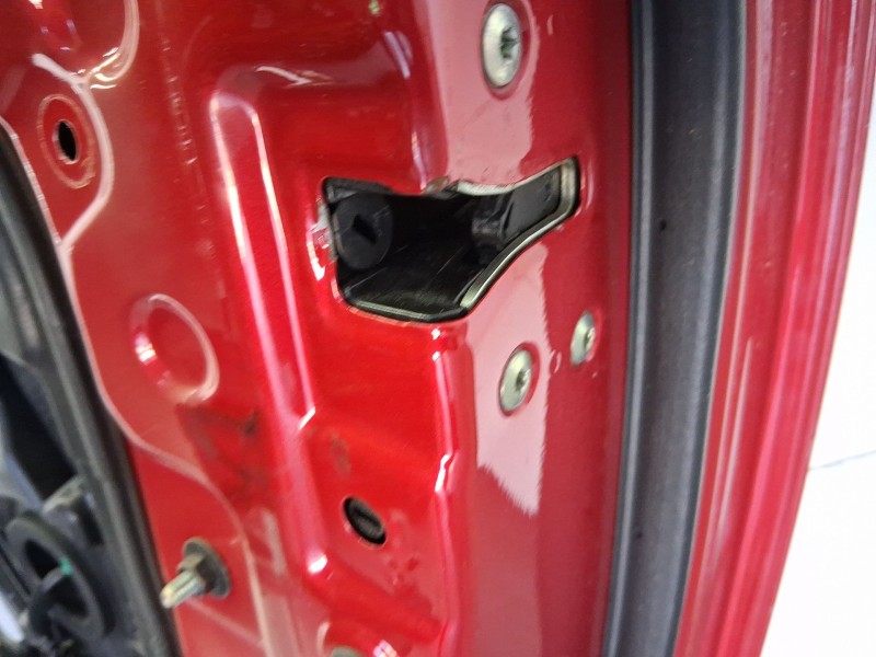 Recambio de cerradura puerta trasera derecha para hyundai i30 (gd) 1.4 referencia OEM IAM 81420A6110  