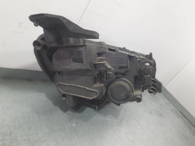 Recambio de faro izquierdo para peugeot 2008 ii (ud_, us_, uy_, uj_, ur_, uc_) 1.2 puretech 130 referencia OEM IAM 9833036380  