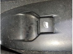 MANDO ELEVALUNAS DELANTERO DERECHO 96751118ZD 