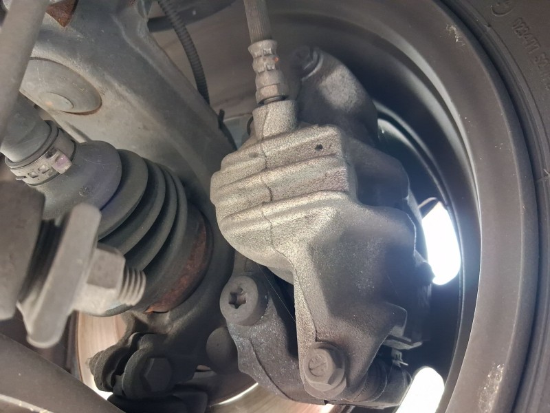 Recambio de pinza freno delantera izquierda para peugeot 208 i (ca_, cc_) 1.2 puretech 82 referencia OEM IAM 1617292080  