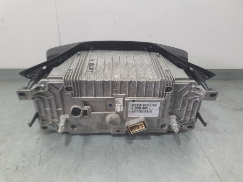 Recambio de cuadro instrumentos para peugeot 2008 ii (ud_, us_, uy_, uj_, ur_, uc_) 1.2 puretech 130 referencia OEM IAM 98485804