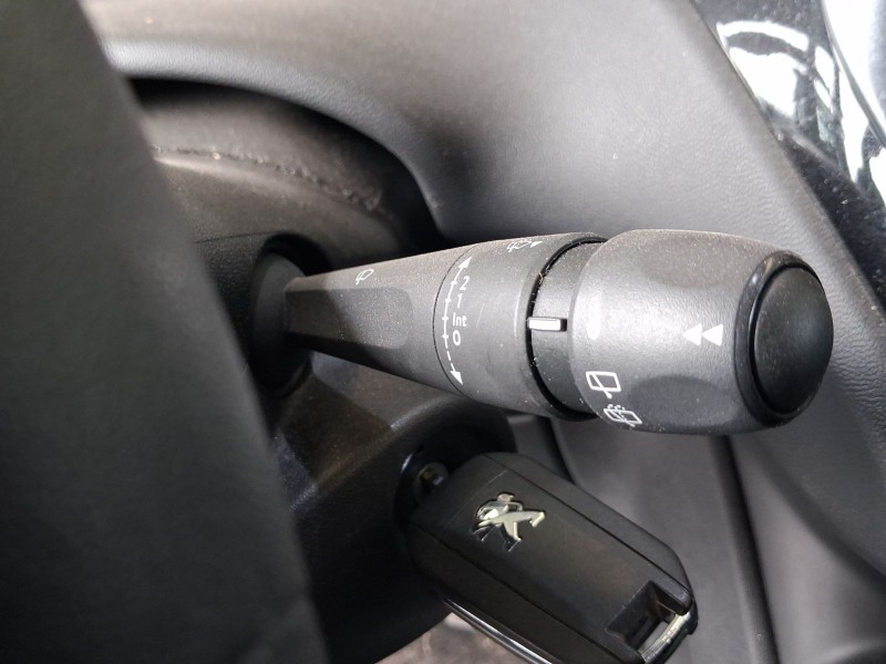 Recambio de mando luces y limpia para peugeot 208 i (ca_, cc_) 1.2 puretech 82 referencia OEM IAM 98154492ZD  