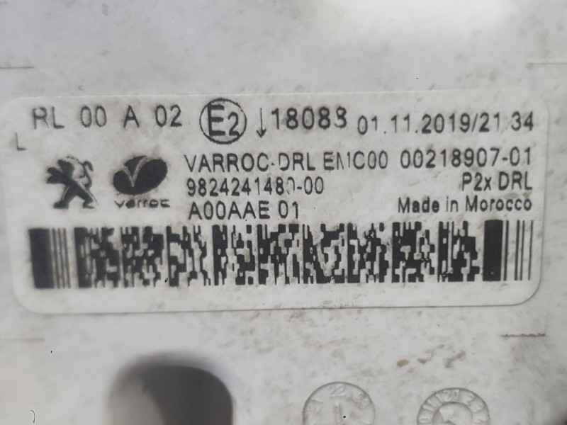 Recambio de piloto delantero izquierdo para peugeot 2008 ii (ud_, us_, uy_, uj_, ur_, uc_) 1.2 puretech 130 referencia OEM IAM  