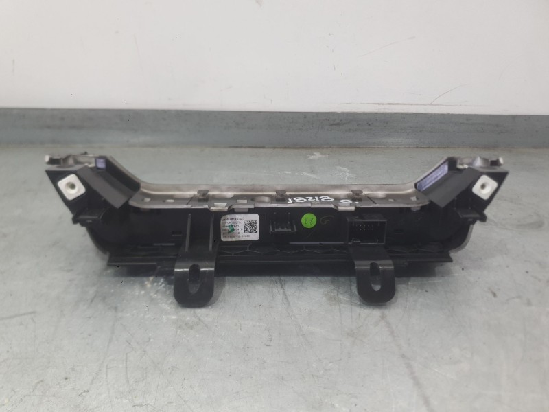 Recambio de mando multifuncion para peugeot 2008 ii (ud_, us_, uy_, uj_, ur_, uc_) 1.2 puretech 130 referencia OEM IAM   