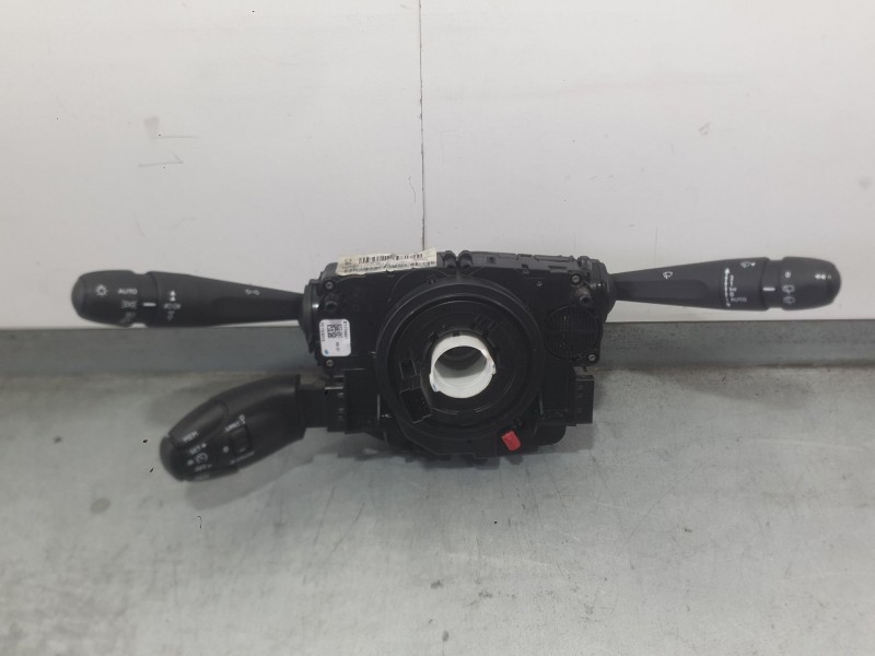 Recambio de mando luces y limpia para peugeot 2008 ii (ud_, us_, uy_, uj_, ur_, uc_) 1.2 puretech 130 referencia OEM IAM 9836924