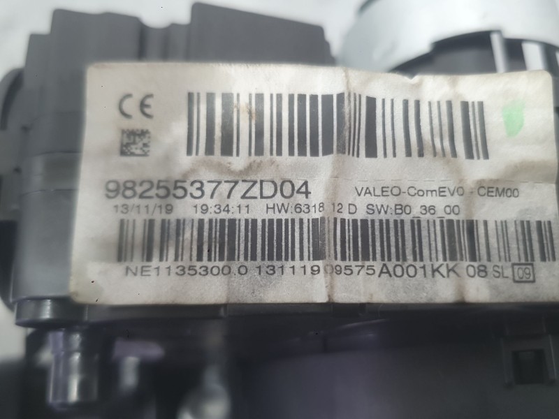 Recambio de mando luces y limpia para peugeot 2008 ii (ud_, us_, uy_, uj_, ur_, uc_) 1.2 puretech 130 referencia OEM IAM 9836924