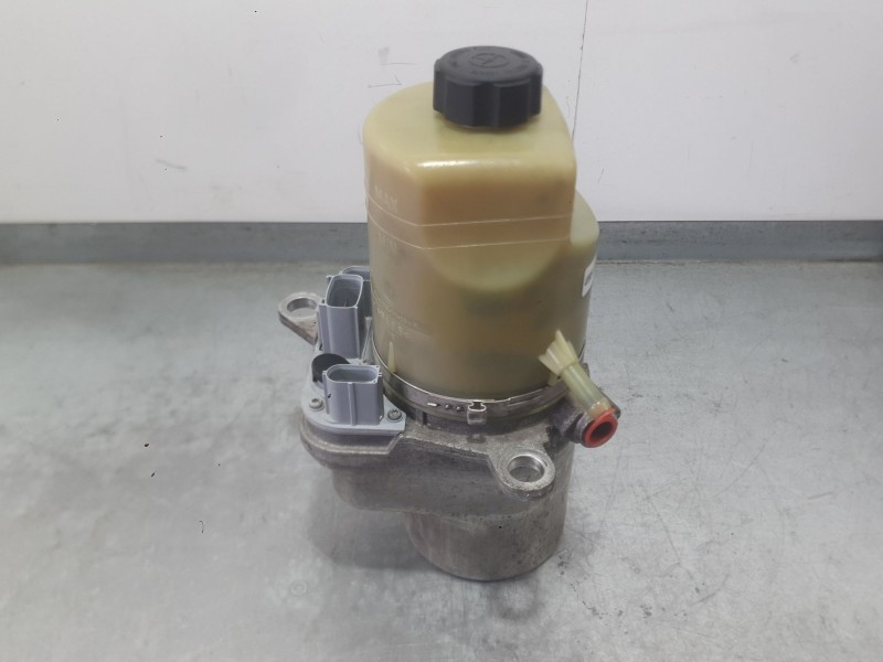 Recambio de bomba direccion electrica para ford focus ii turnier (da_, ffs, ds) 1.6 tdci referencia OEM IAM   