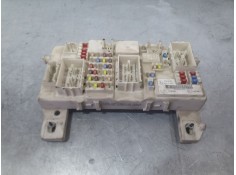 CAJA RELES / FUSIBLES 7M5T14A073BD 