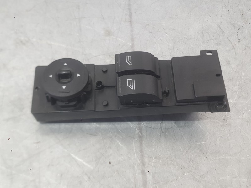 Recambio de mando elevalunas delantero izquierdo para ford focus ii turnier (da_, ffs, ds) 1.6 tdci referencia OEM IAM 1471922  