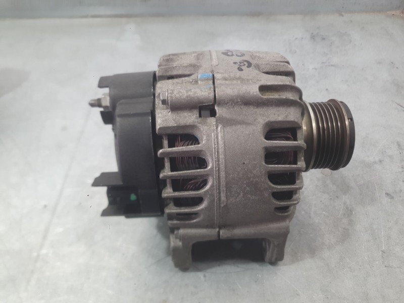 Recambio de alternador para renault clio iv (bh_) 1.5 dci 75 referencia OEM IAM 231003015R 231008918R 